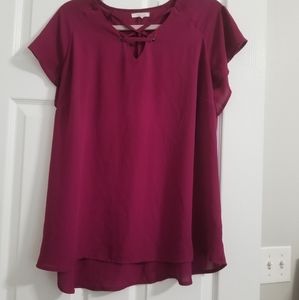 Short sleeve fuchsia blouse